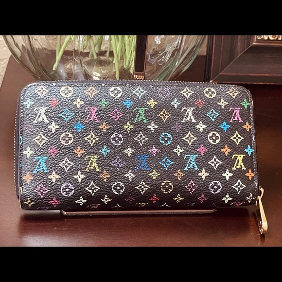 LOUIS VUITTON MULTICOLOR ZIPPY WALLET - Picture 2 of 9